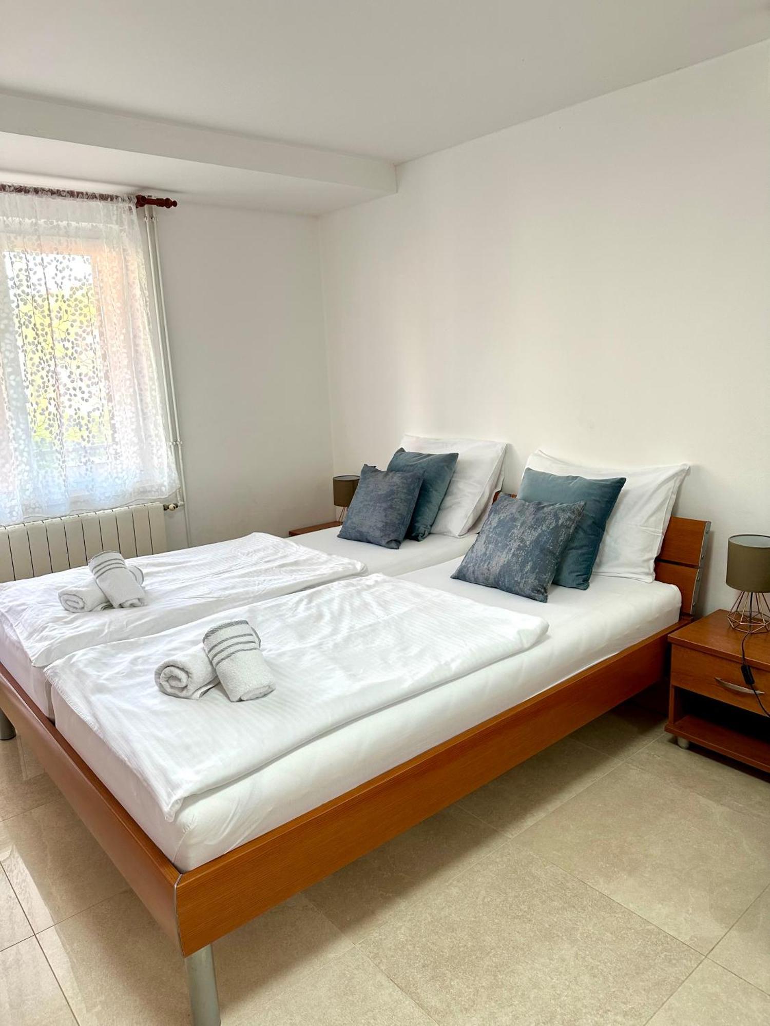 Apartment Sara Njivice Luaran gambar